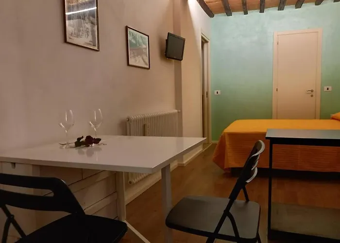 La Dei Conti, Piccolo E Confortevole Loft